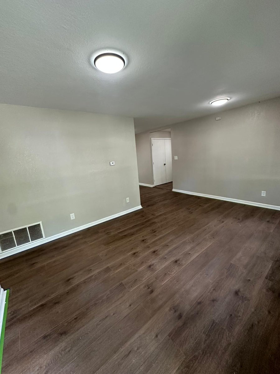 חדר שינה - 11211 Herrick Ave, Kansas City, MO